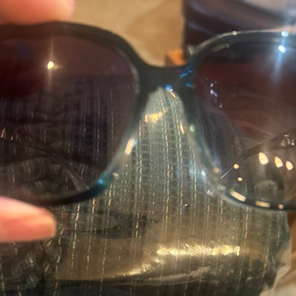 Ladies sunglasses